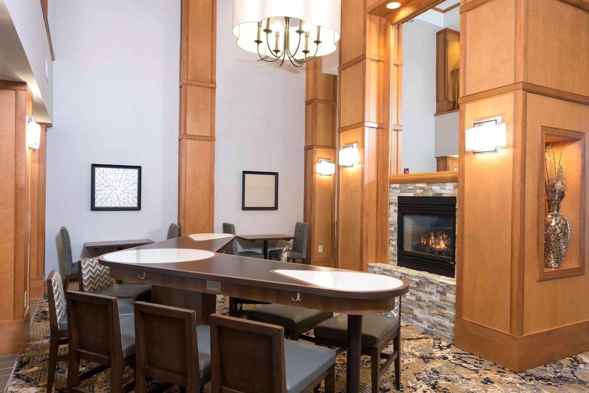 Homewood Suites By Hilton Indianapolis Airport / Plainfield Bagian luar foto