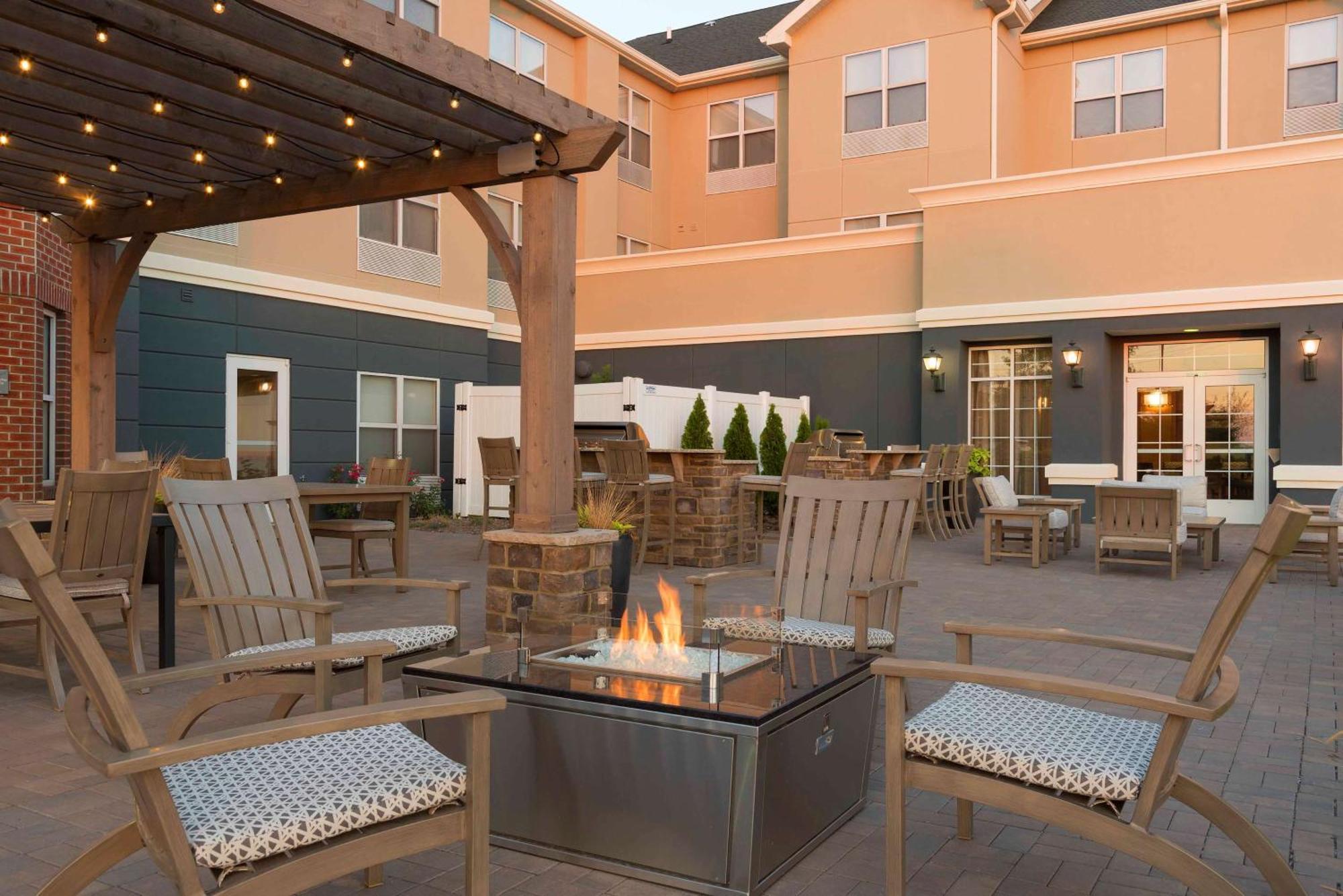 Homewood Suites By Hilton Indianapolis Airport / Plainfield Bagian luar foto